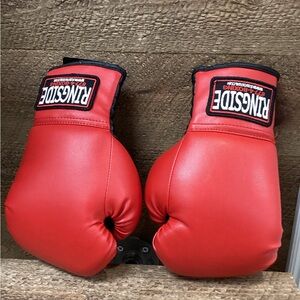 🥊 Ringside Red Boxing Gloves – New with Tags